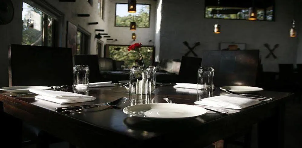 Aamod Resort Shimla Hotel